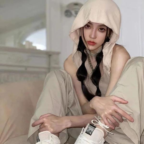 辨认云彩 封面